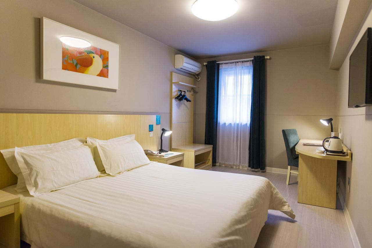 Jinjiang Inn Selected Shenzhen Huanggang Port Huangcheng Plaza מראה חיצוני תמונה
